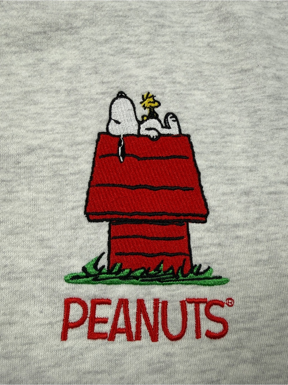 Peanuts Characters Gray Double Sided Sweatshirt Women’s Size M NWT - Picture 5 of 9